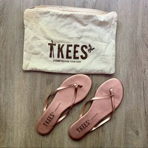 TKEES metallic pink ‘Beach Pearl’ size 9